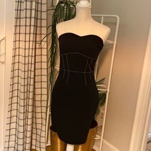Express strapless LBD